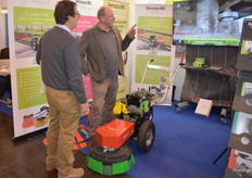 Explaining what the advantages are of the E-GEOTEX PRO® KIT, this electric version is great for using inside.